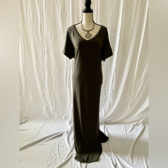 BN Plus Size Oversized Short Sleeve Maxi Dress Various - Picture 4 of 11